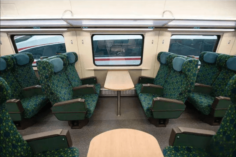 Luang Prabang to Vang Vieng First class ticket — photo 2