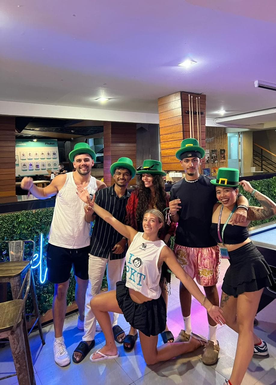 ST. PADDY'S PARTY FREE FLOW & PUB CRAW — photo 2
