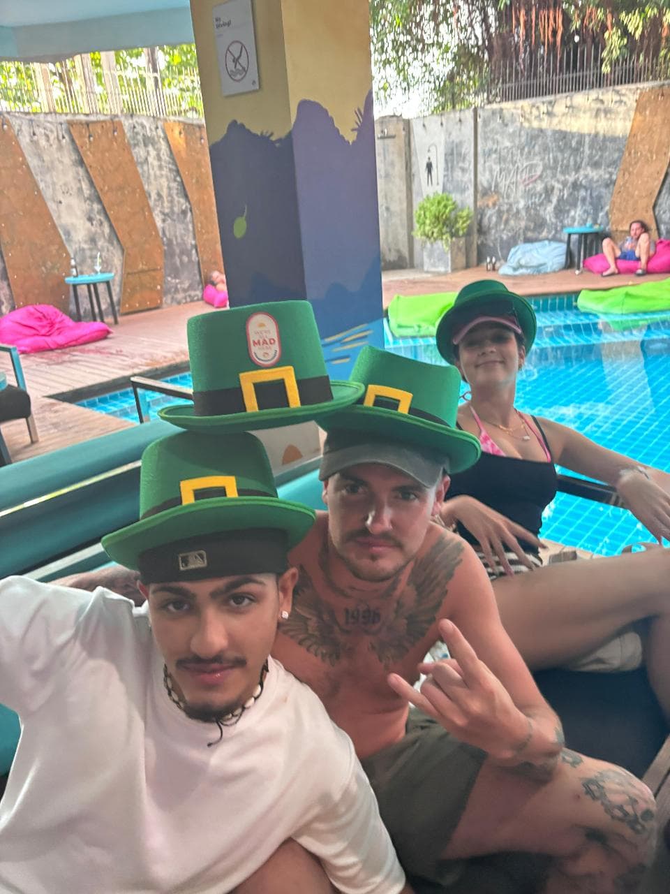 ST. PADDY'S PARTY FREE FLOW & PUB CRAW — photo 5