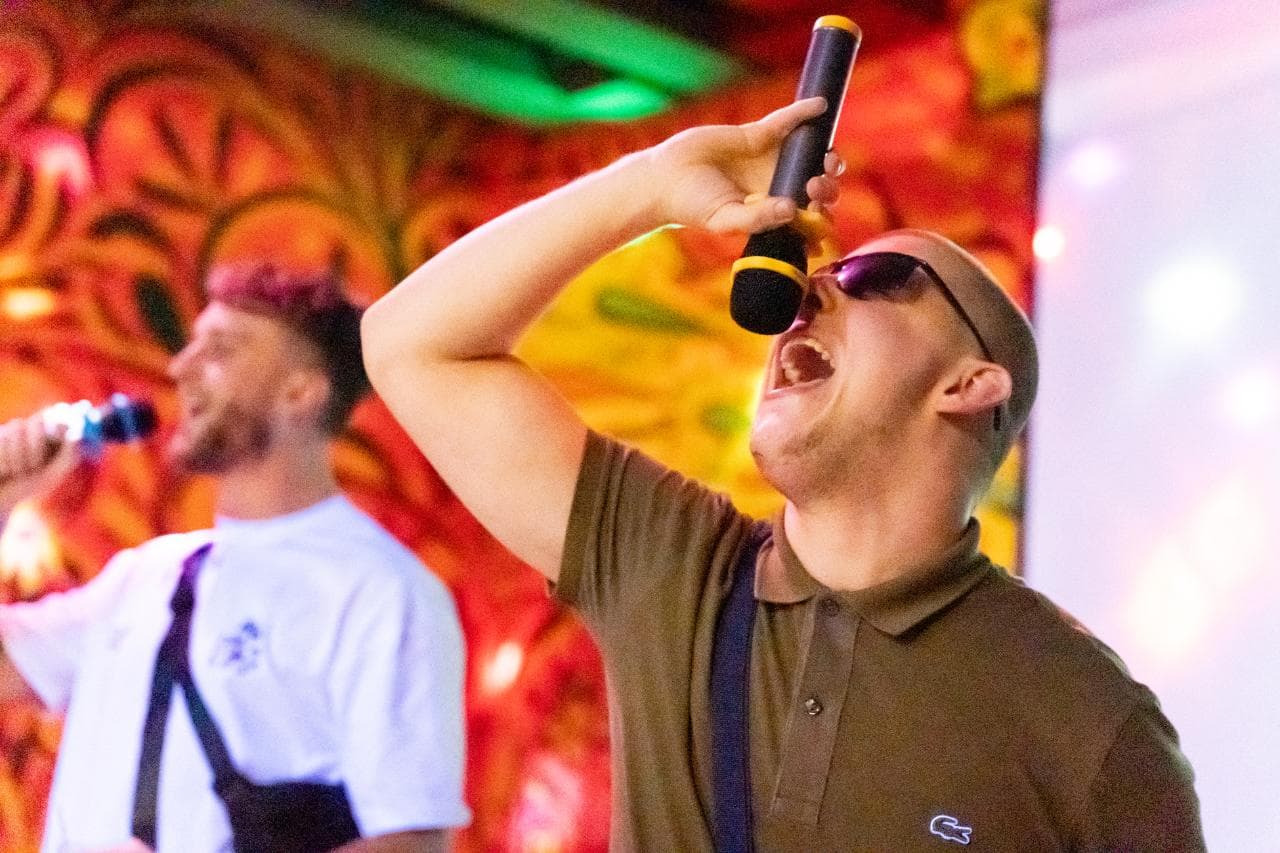 Karaoke Night — photo 2