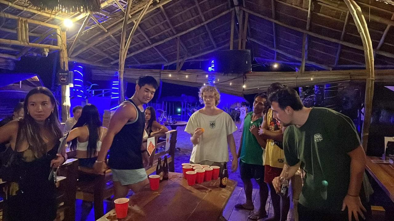 Frat House Fridays — photo 5