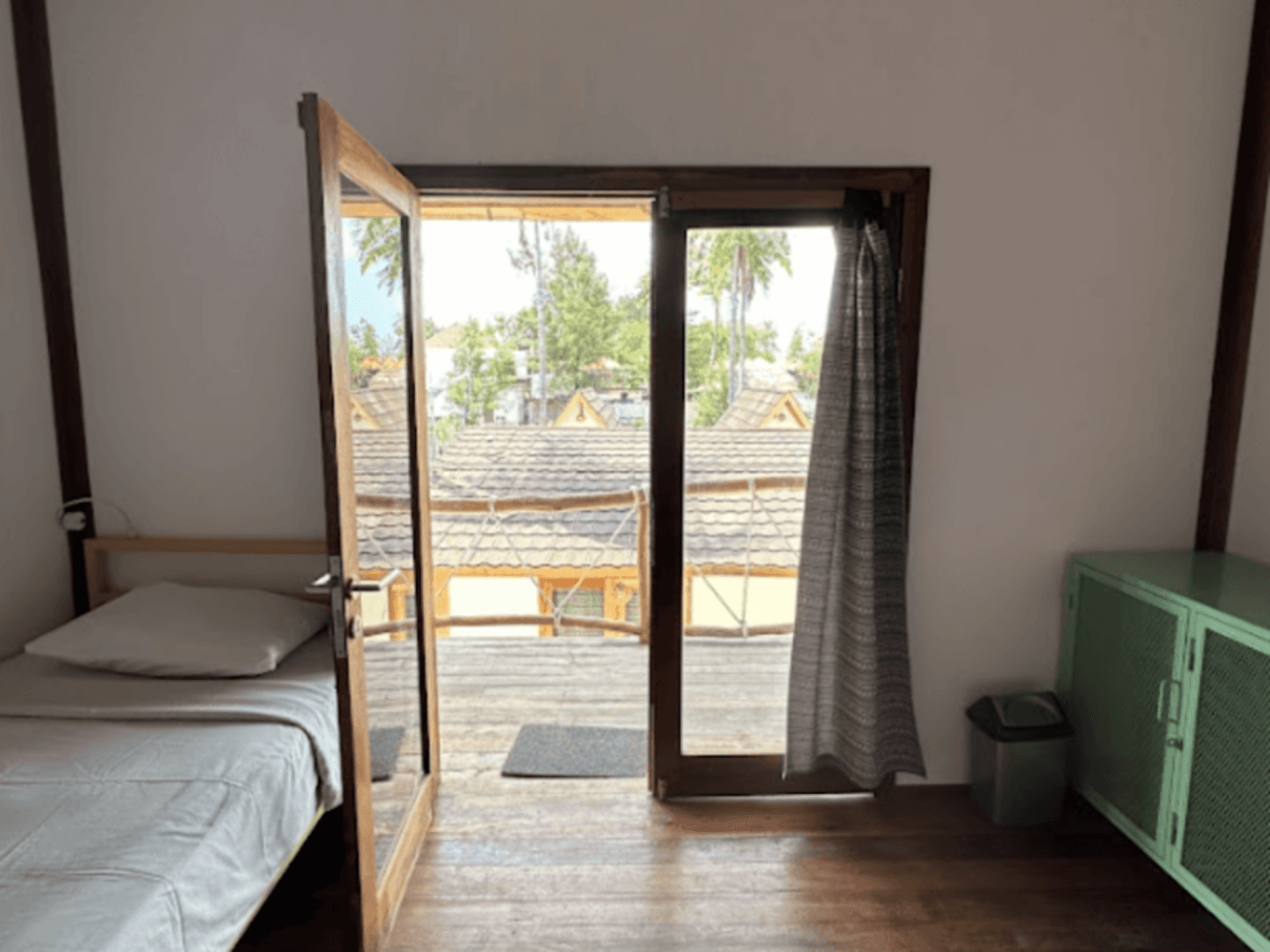 Standard 3 Bed Female Dorm +