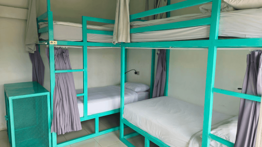 Superior 6 Bed Dorm 2